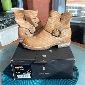 Frye Tan Leather Ankle Boots Size 5.5